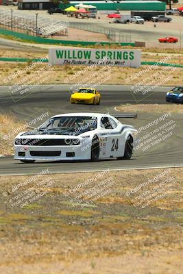 media/May-31-2025-CalClub SCCA (Sat) [[2c1a04e1ee]]/Qualifying/Group 6/Turn 4/